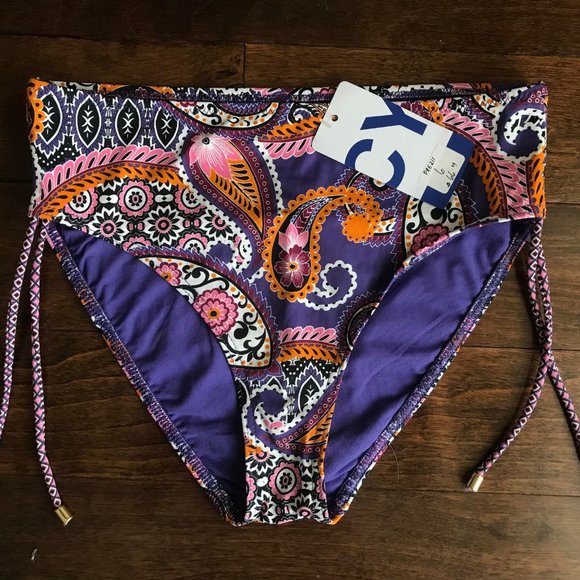 Bathing suit bottom - Picture 2 of 2